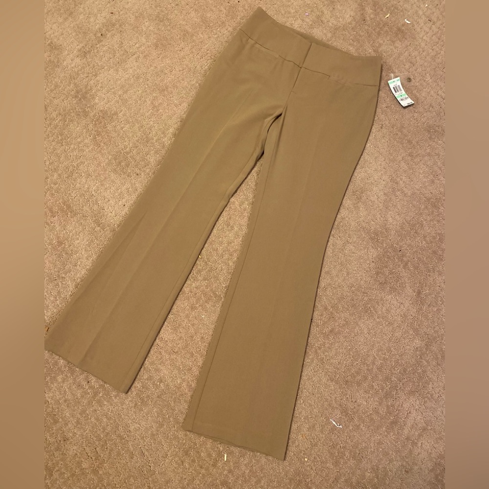 NWT INC International Concept - Woman’s tan color wide leg pants, Size: 8
